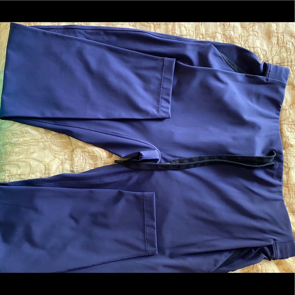 Lululemon joggers